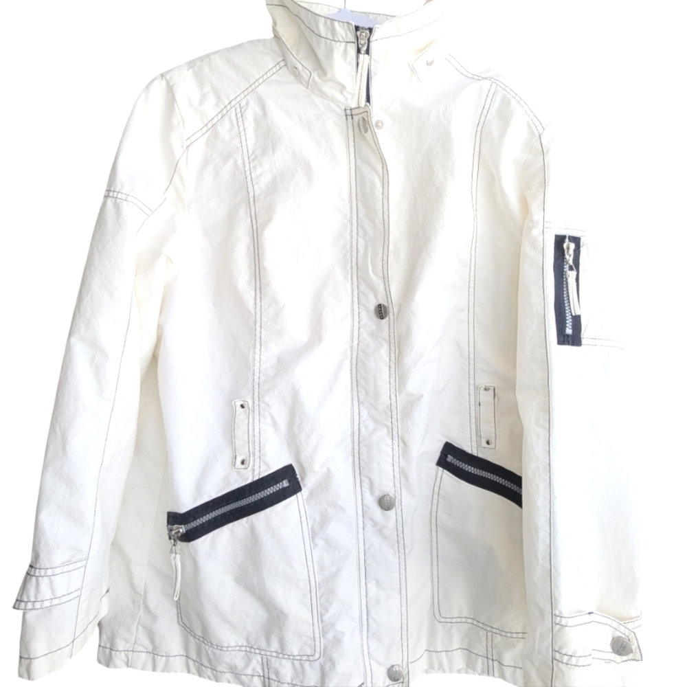 UN JOUR AILLEUR Women's White Sport Jacket. Size Estimated L.
